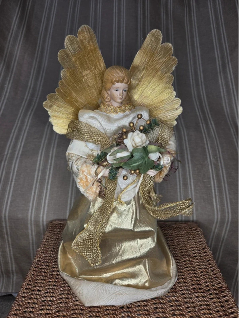 Angel Tree Topper